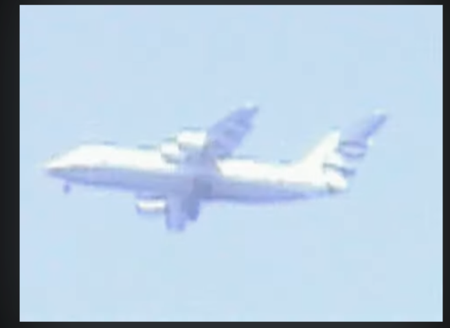 FLIEG NCHT RÜCKWERTS